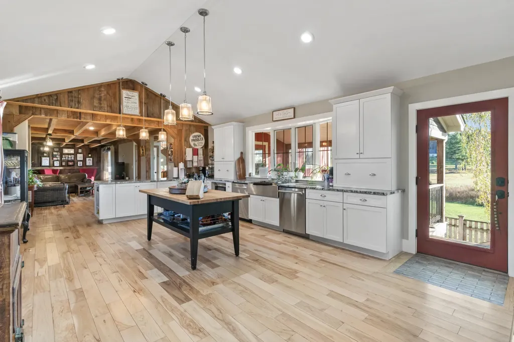 920 Alewive Road Kennebunk ME 04043