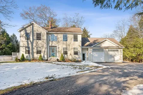 3 Granite Drive Sidney ME 04330