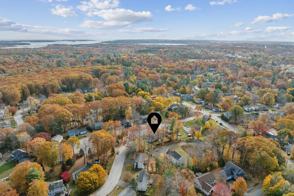 30 Frost Hill Road Portland ME 04103