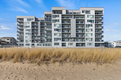 31 E Grand Avenue Old Orchard Beach ME 04064