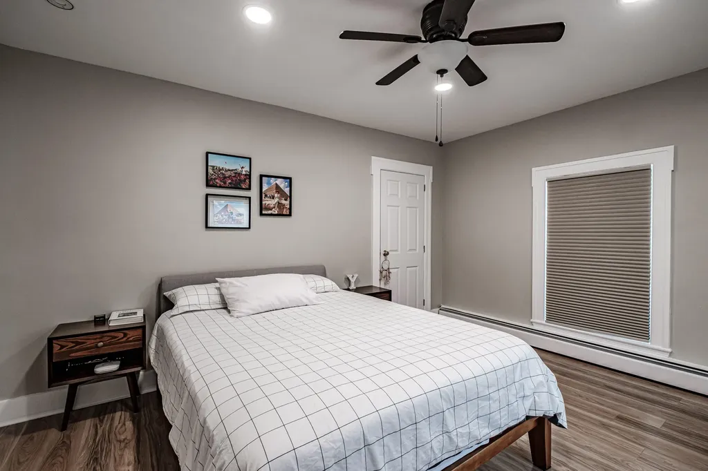 27 Beacon Street Bath ME 04530