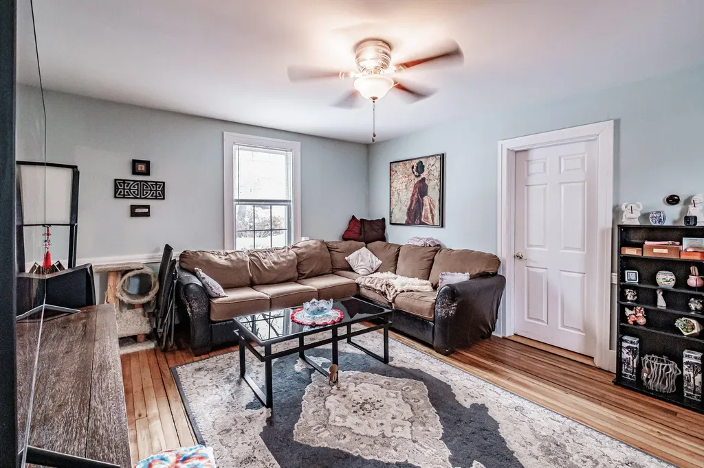 27 Beacon Street Bath ME 04530