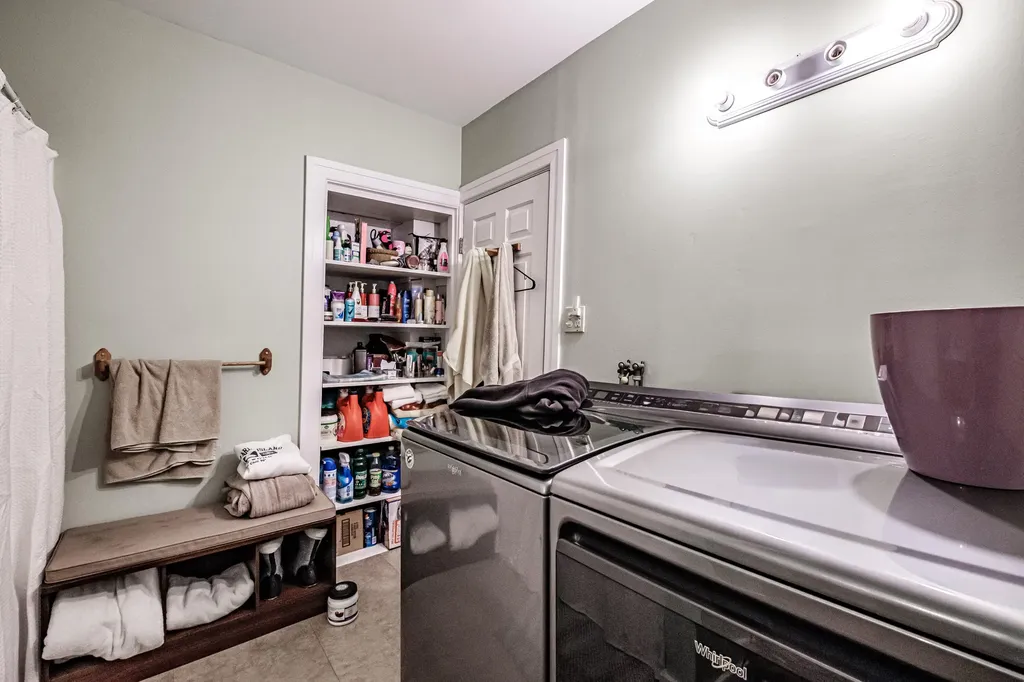 27 Beacon Street Bath ME 04530