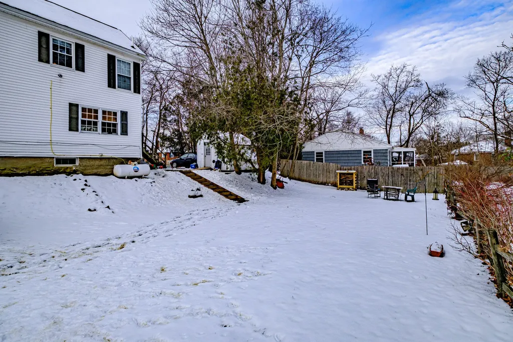 27 Beacon Street Bath ME 04530