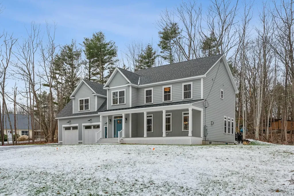 2 Roberts Lane Kennebunkport ME 04046