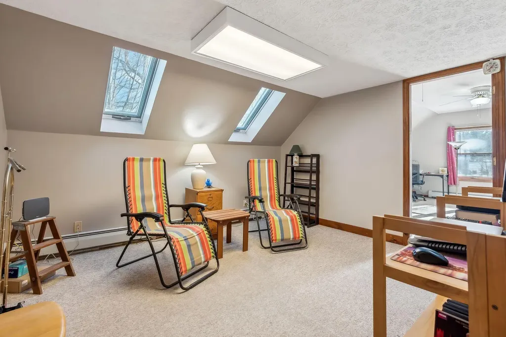 37 N Saunders Road Greene ME 04236