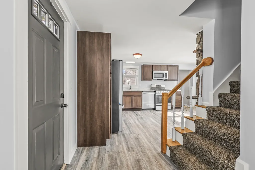 111 Dutton Road China ME 04358