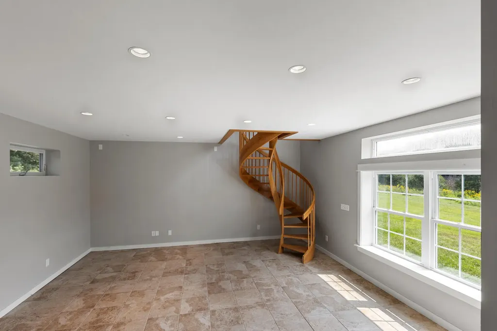 111 Dutton Road China ME 04358