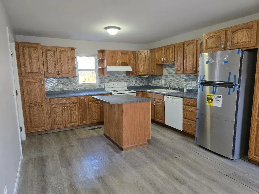 148 Fruit Street Bangor ME 04401