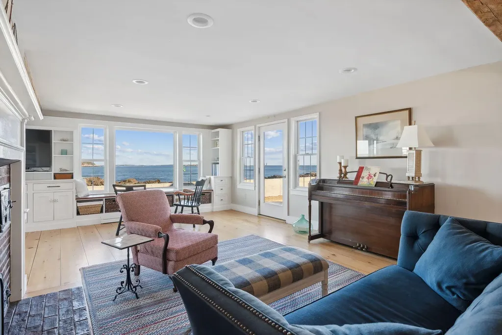 4 Garden Circle Cape Elizabeth ME 04107