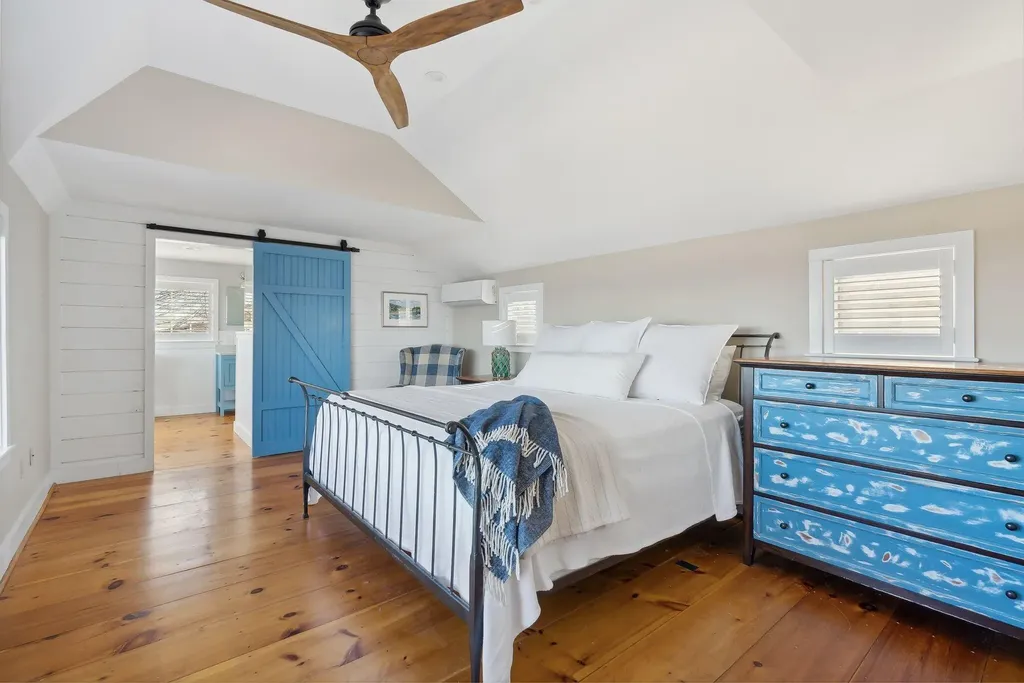 4 Garden Circle Cape Elizabeth ME 04107