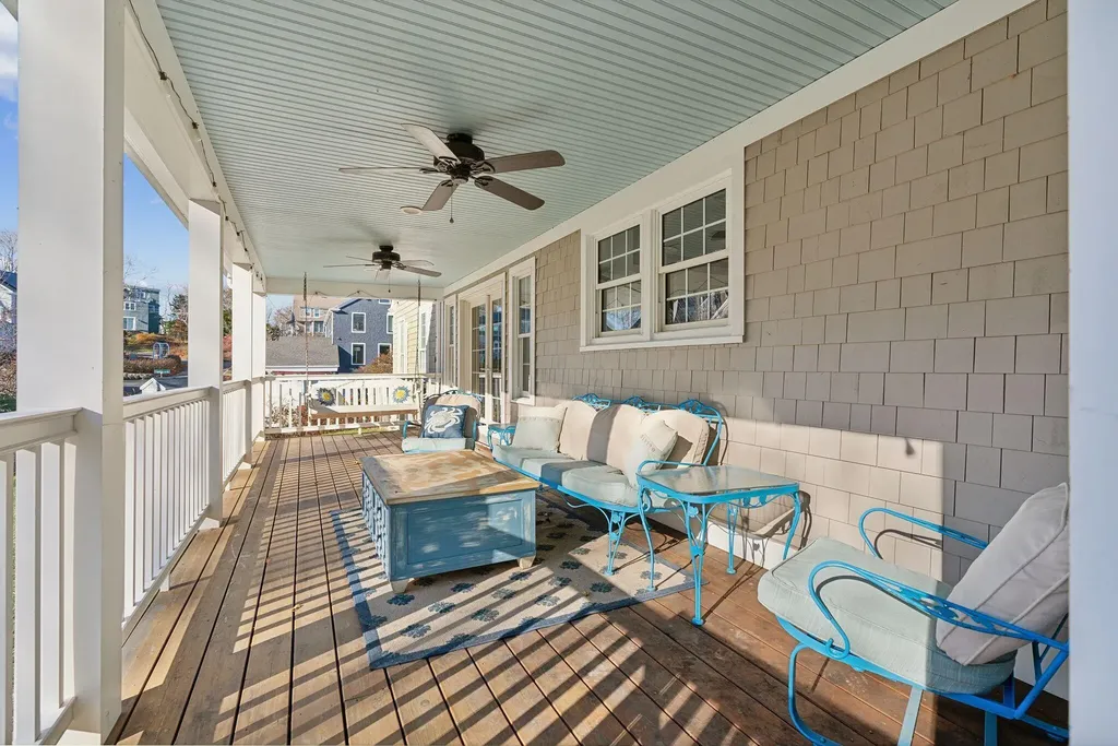 4 Garden Circle Cape Elizabeth ME 04107