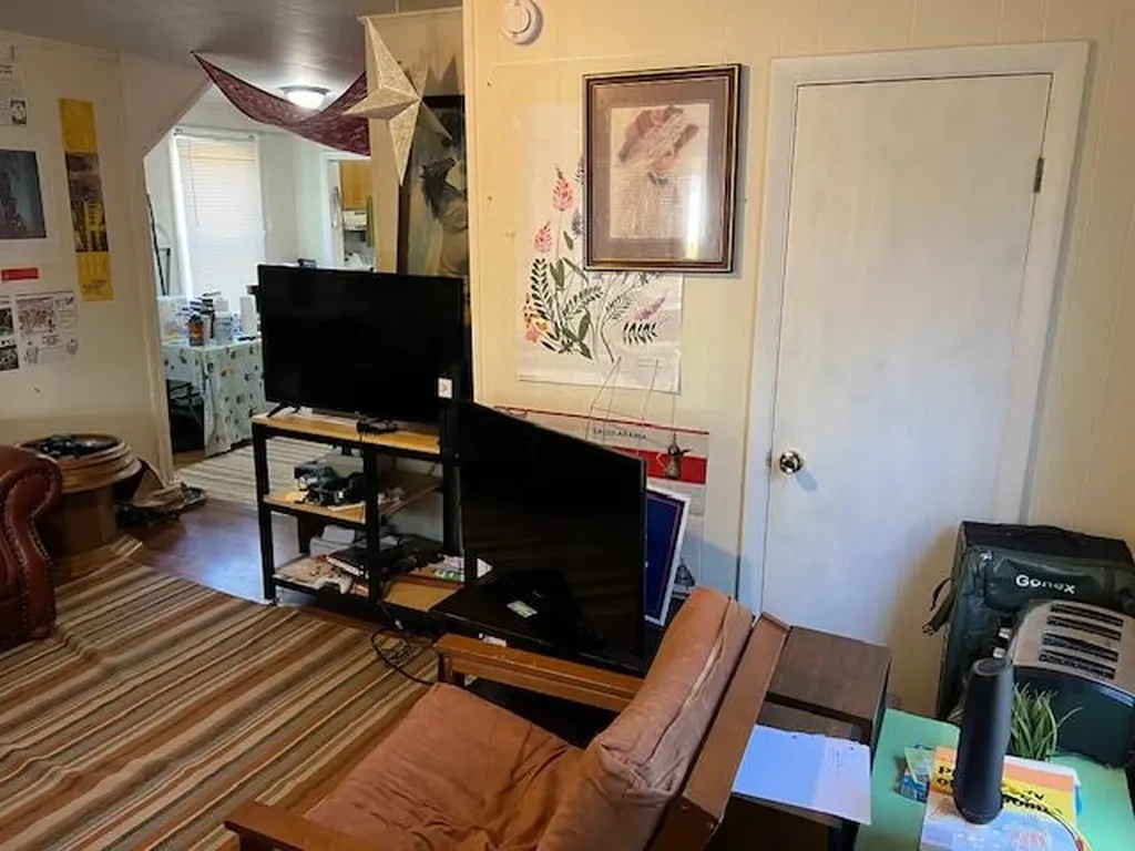 15 Park Street Orono ME 04473