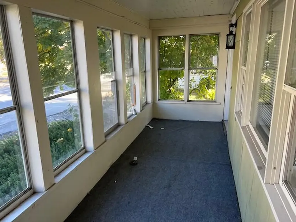 15 Park Street Orono ME 04473