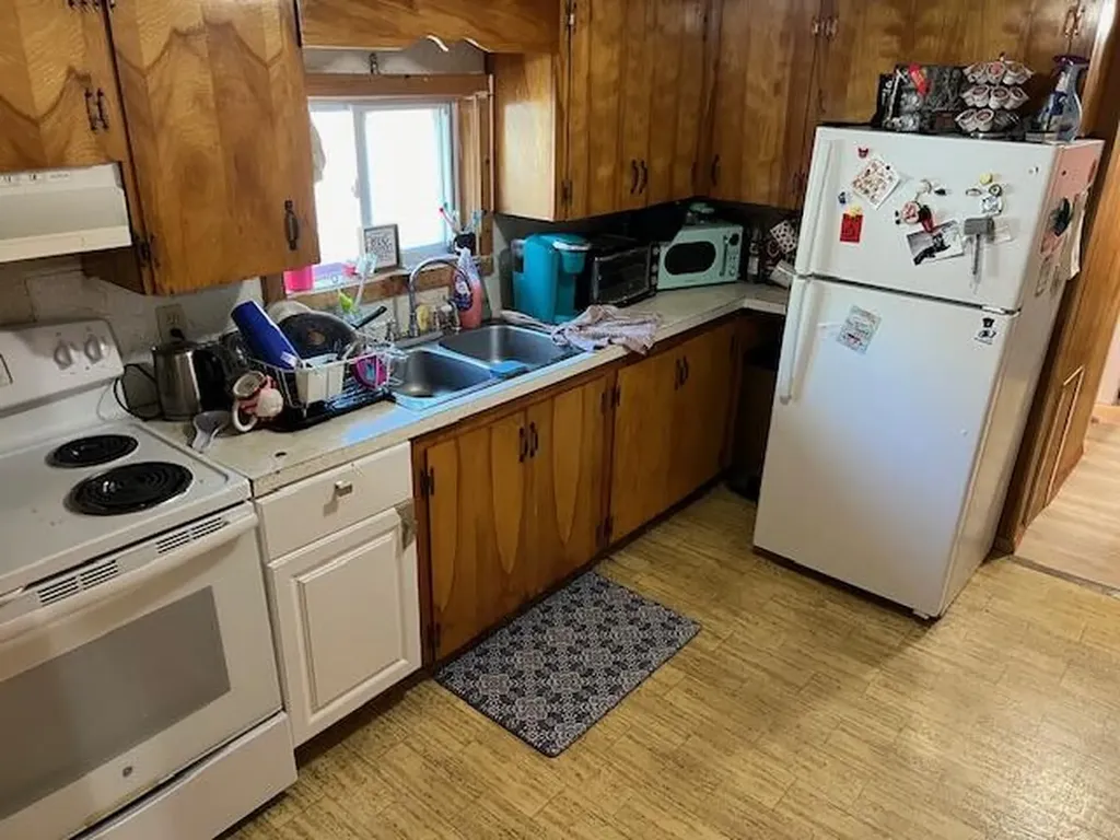 15 Park Street Orono ME 04473