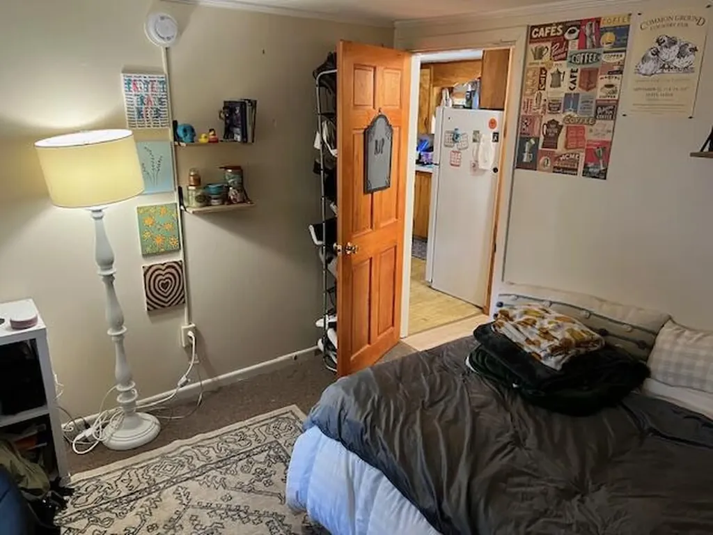 15 Park Street Orono ME 04473