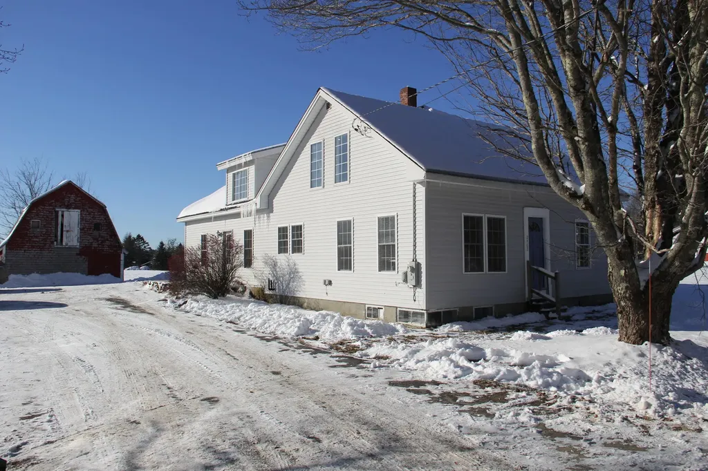 2468 Union Street Hermon ME 04401