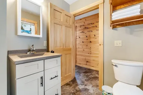 906 Madagascal Pond Road Burlington ME 04417