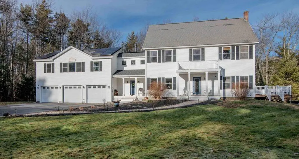 7 Osprey Avenue Saco ME 04072