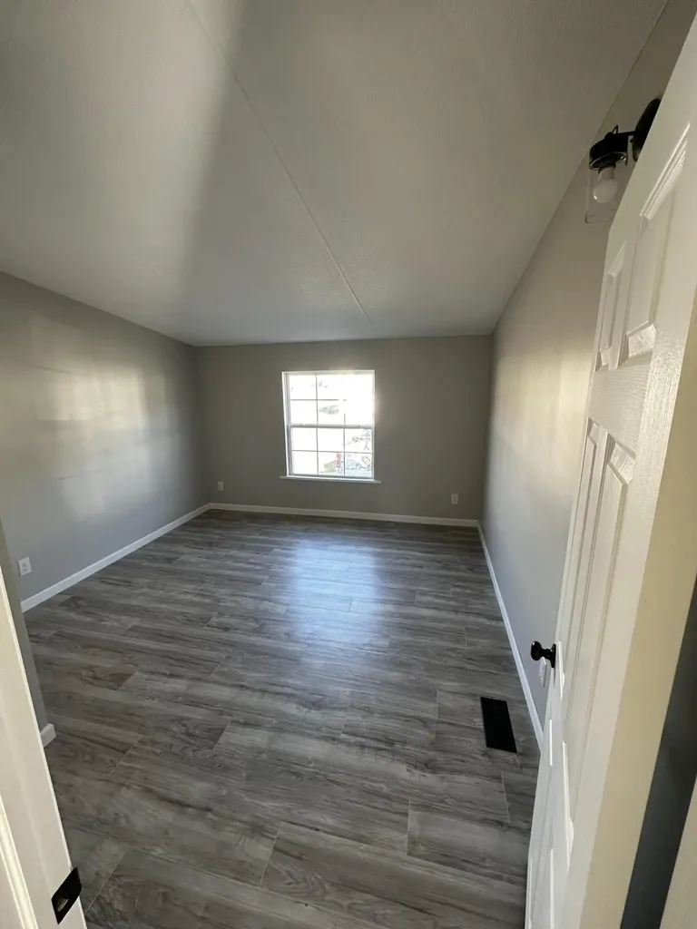 12 Oxbow Drive Lewiston ME 04240