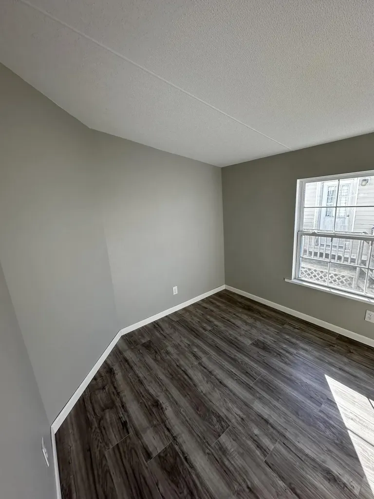 12 Oxbow Drive Lewiston ME 04240