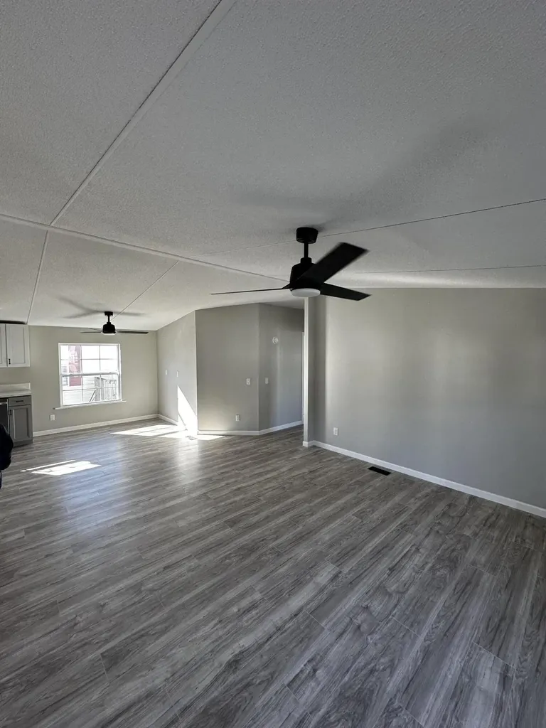 12 Oxbow Drive Lewiston ME 04240