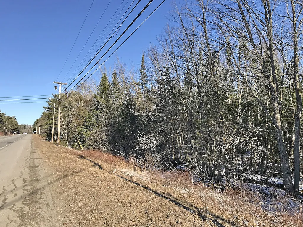 Lot# U.s. Route One Newcastle ME 04553