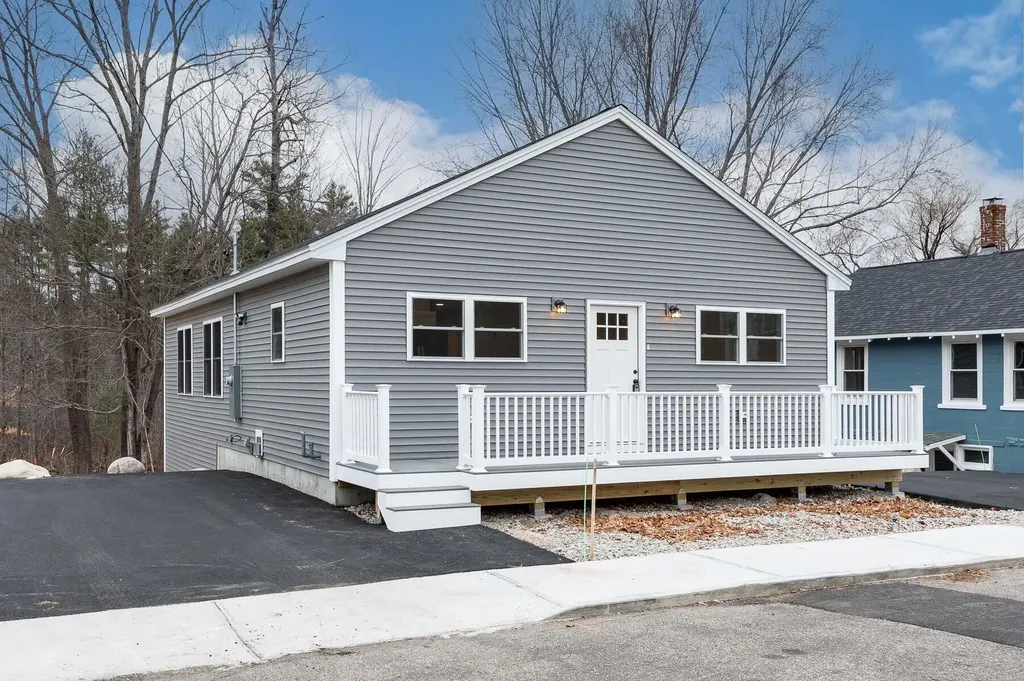 6 Harrison Street Sanford ME 04083