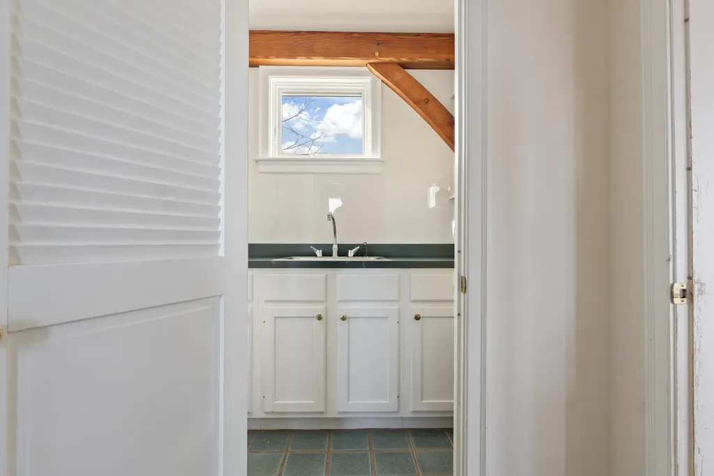 186 Bridgton Road Sweden ME 04040