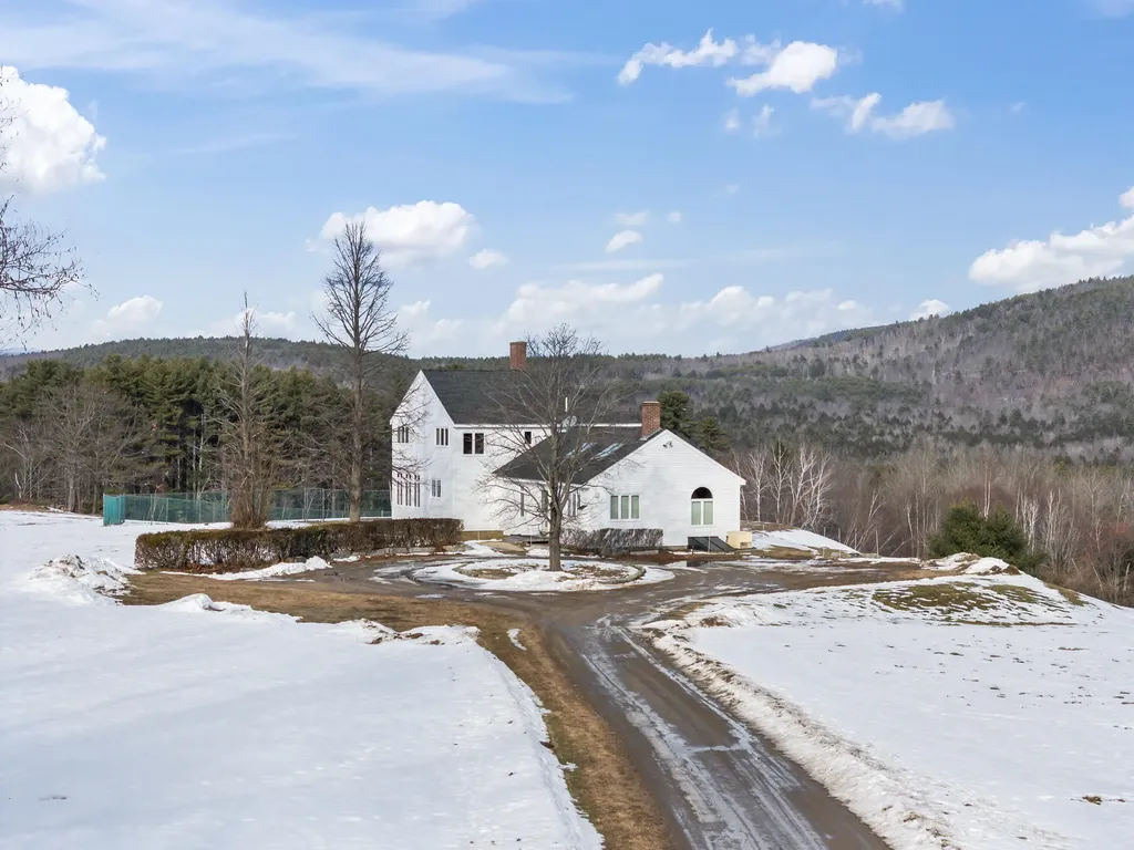 186 Bridgton Road Sweden ME 04040