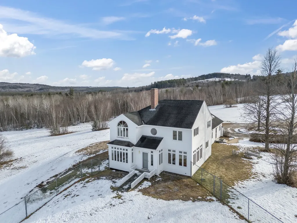 186 Bridgton Road Sweden ME 04040