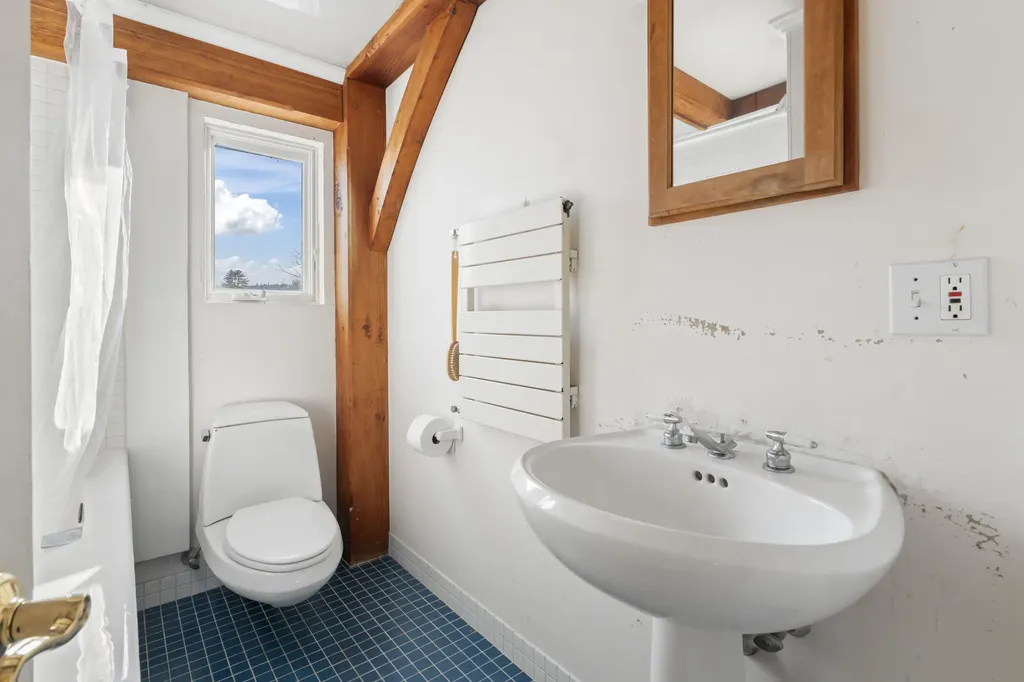 186 Bridgton Road Sweden ME 04040