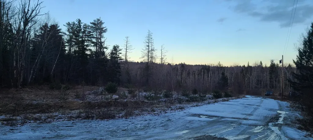 MAP12LOT24 Valley Road Brooks ME 04921
