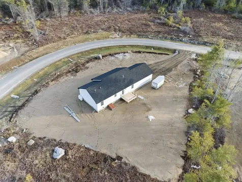 20 Hunters Haven Standish ME 04084
