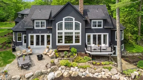18 Sheehans Island Road Raymond ME 04071