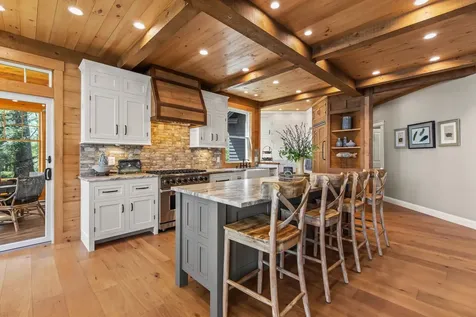 18 Sheehans Island Road Raymond ME 04071