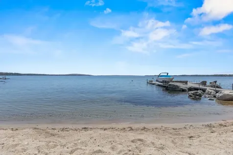 18 Sheehans Island Road Raymond ME 04071