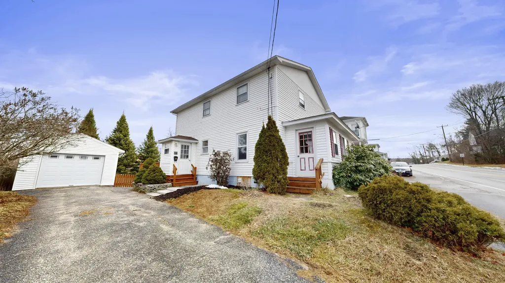 70 King Avenue Lewiston ME 04240