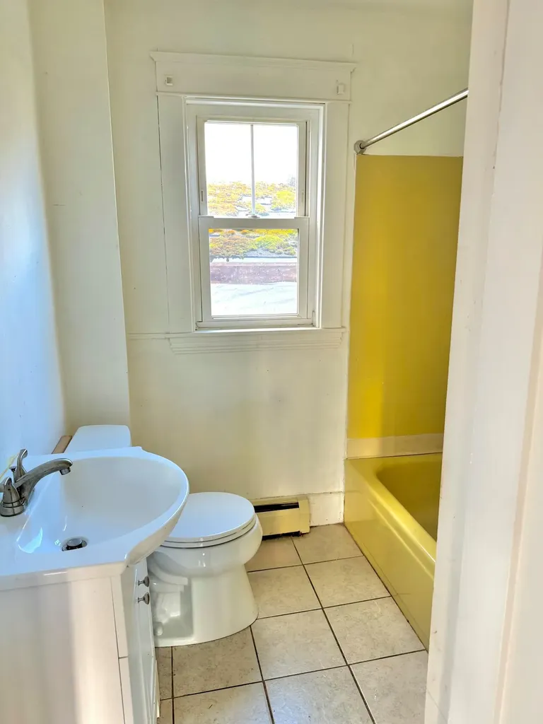 17 Granite Street Biddeford ME 04005
