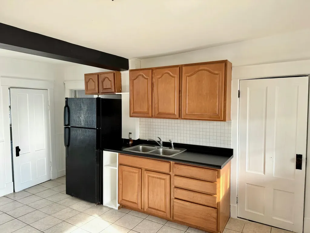 17 Granite Street Biddeford ME 04005