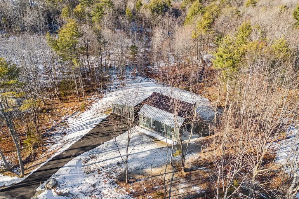 46 Mattie Lane Durham ME 04222