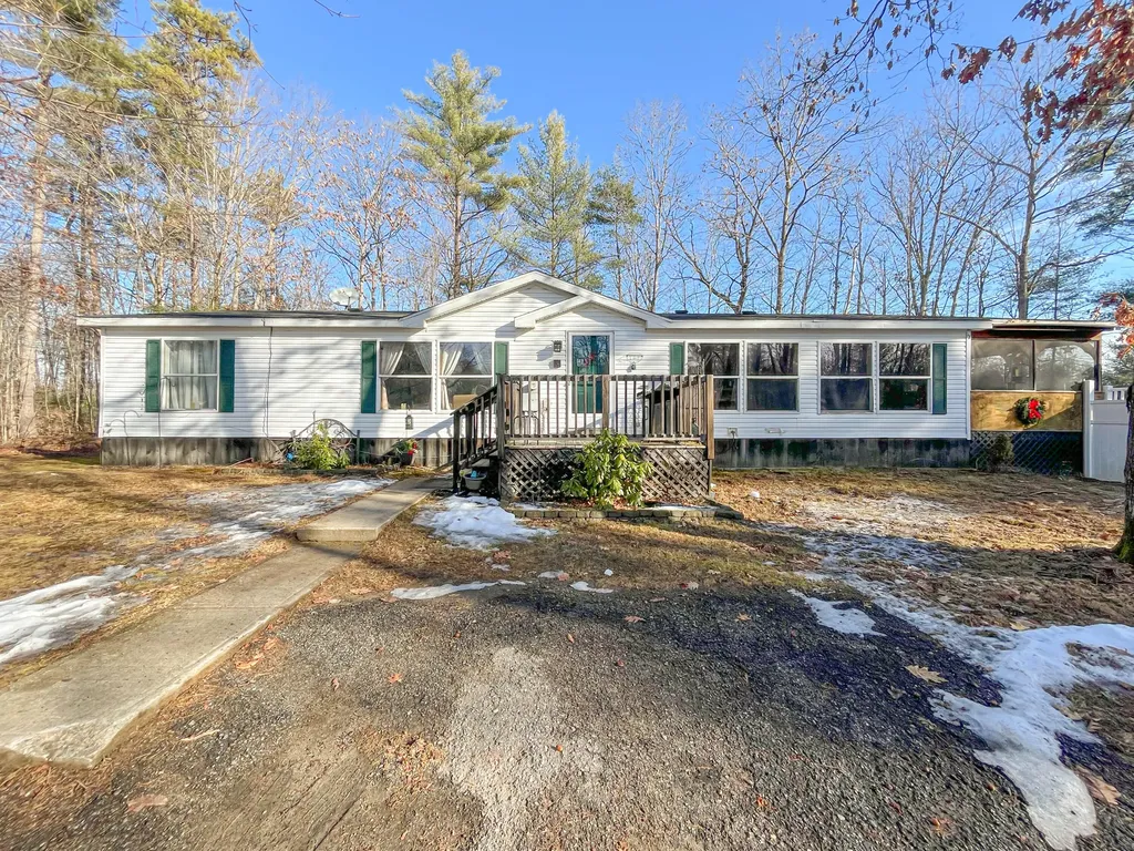 33 Tucker Road Limington ME 04049
