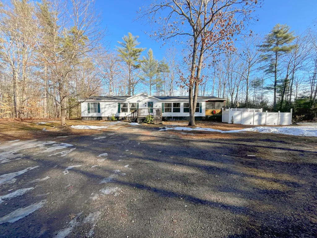 33 Tucker Road Limington ME 04049