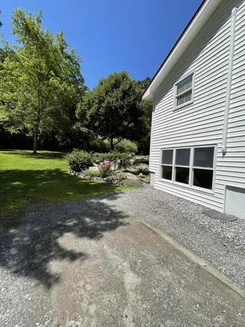 18 Lambert Road Freeport ME 04032