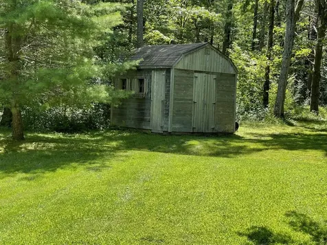 18 Lambert Road Freeport ME 04032