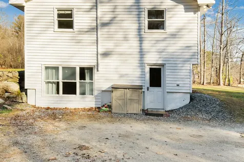 18 Lambert Road Freeport ME 04032