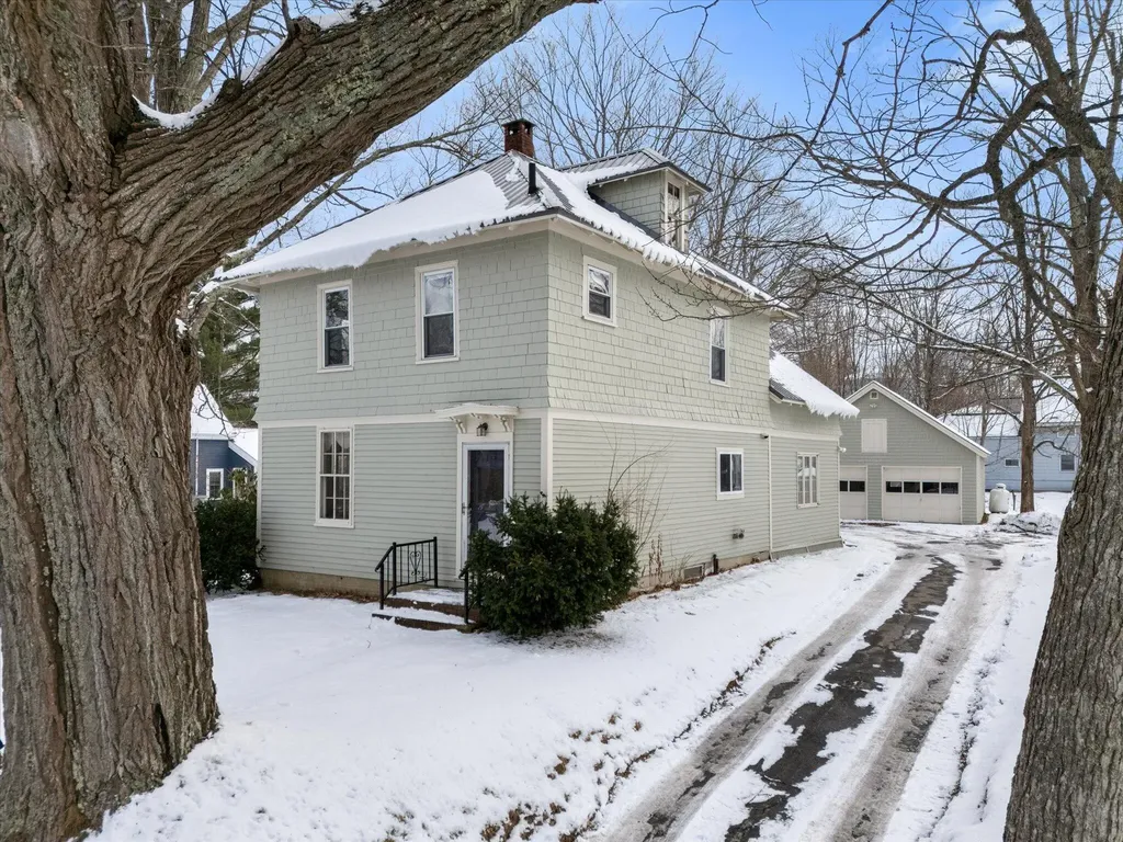 224 Main Street Belfast ME 04915
