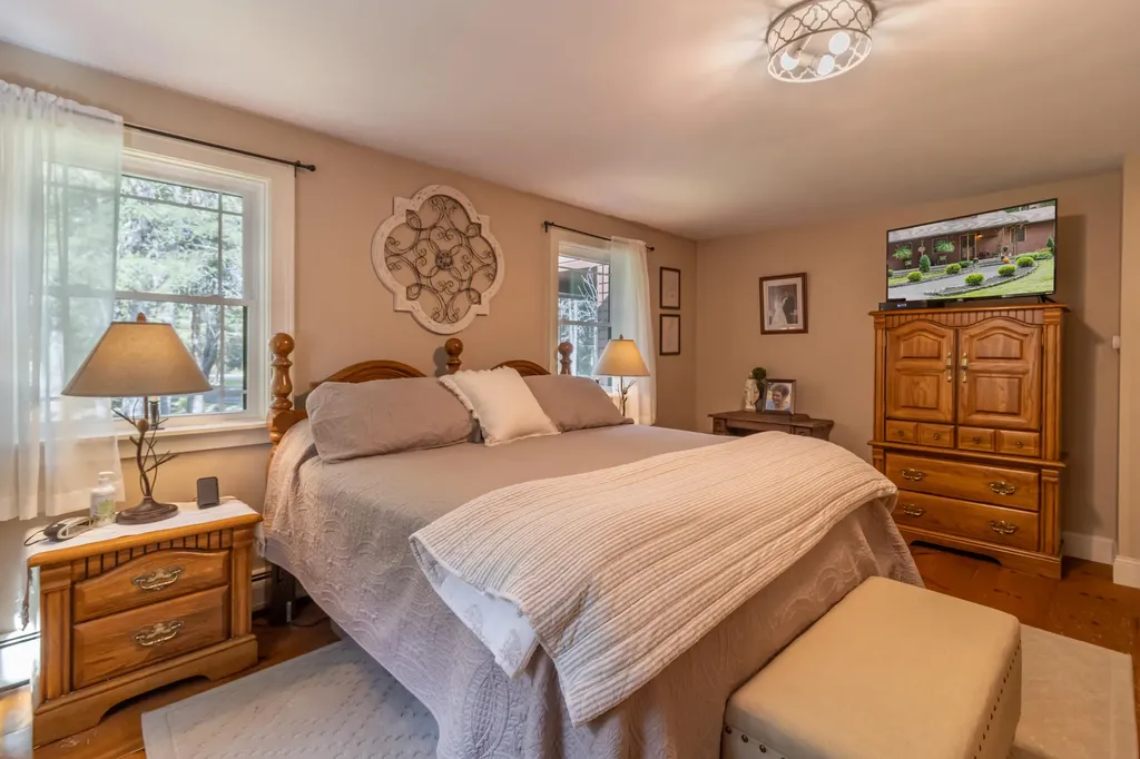 2072 Spruce Street Hermon ME 04401