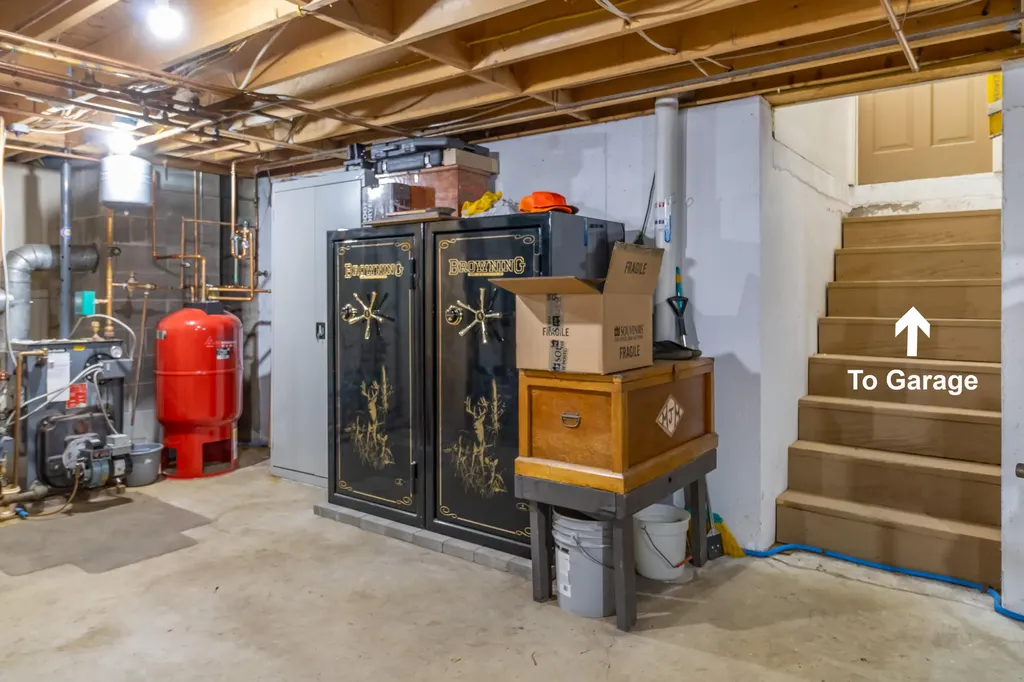 2072 Spruce Street Hermon ME 04401