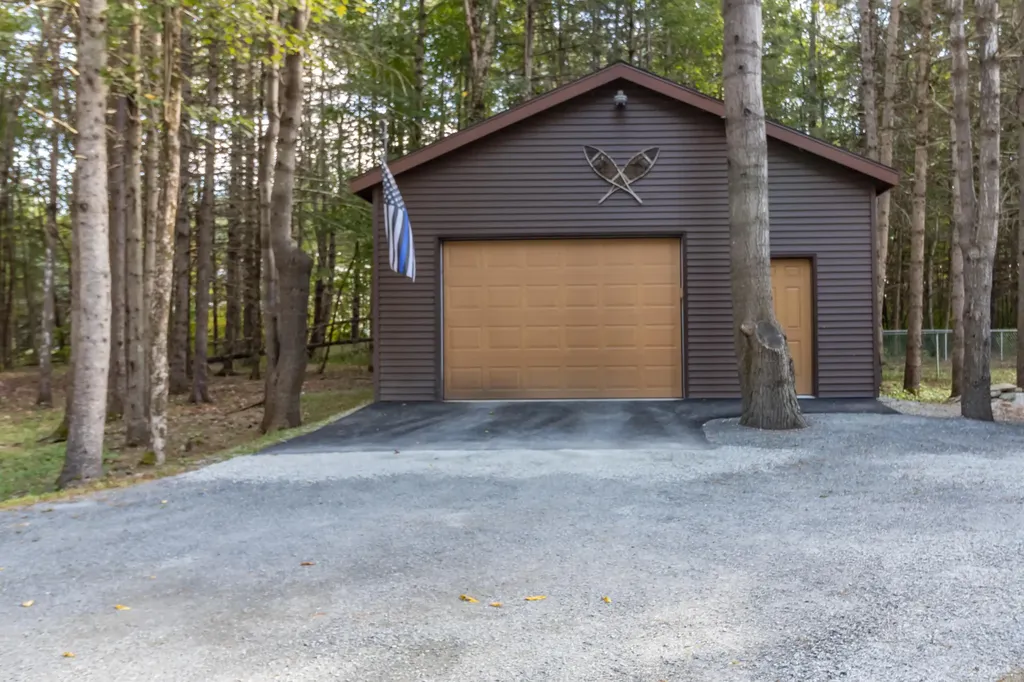 2072 Spruce Street Hermon ME 04401